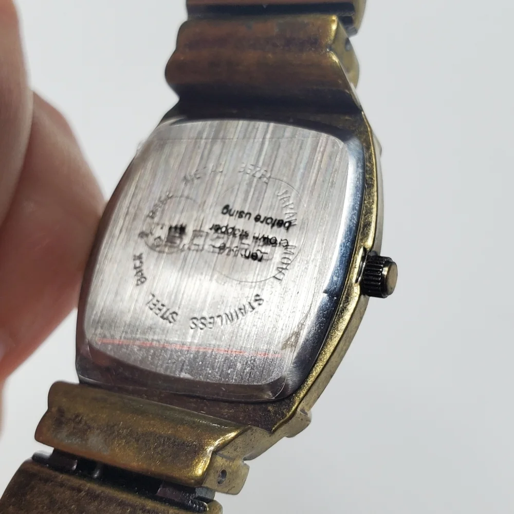 Chico's || Gold Watch W/ Diamond Like Studs